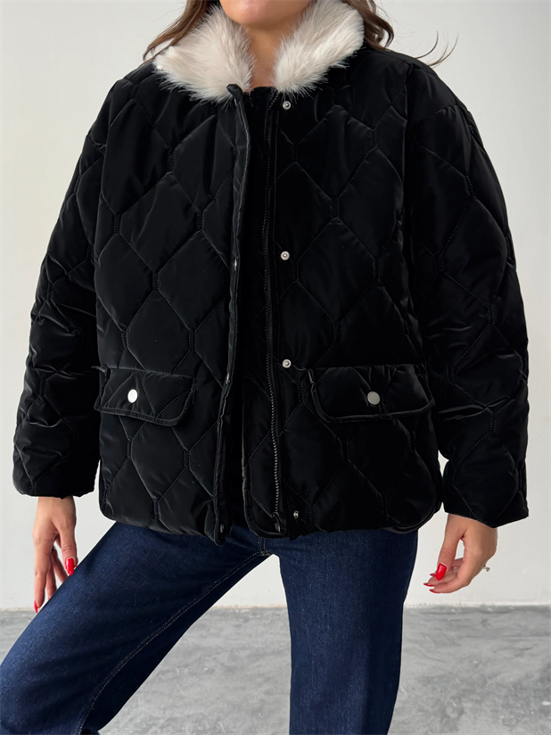 Kapitone Kürk Detay Mont  - Siyah