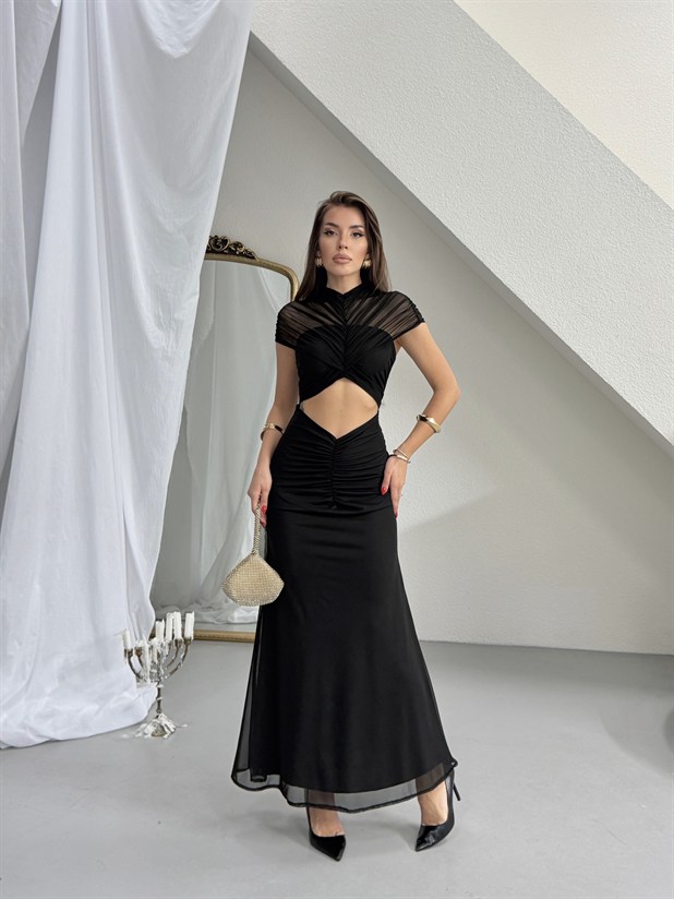 Göğüs Detaylı Maxi Tül Elbise - Siyah