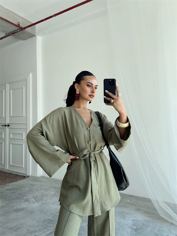 Düğme Detay Kuşaklı Kimono Takım - Haki Yeşil