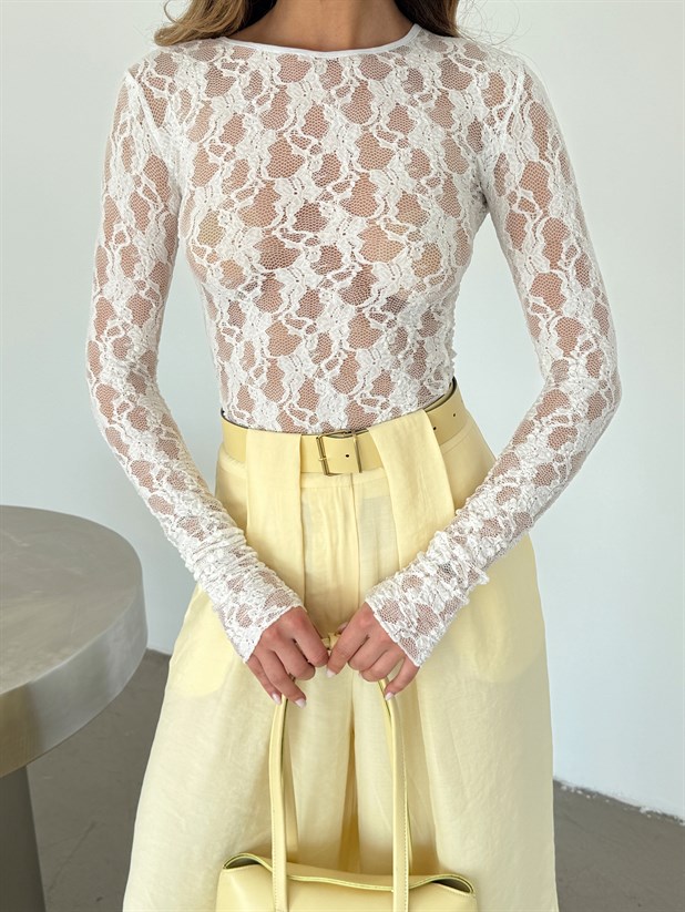 Bisiklet Yaka Likralı Dantel Bluz - Beyaz