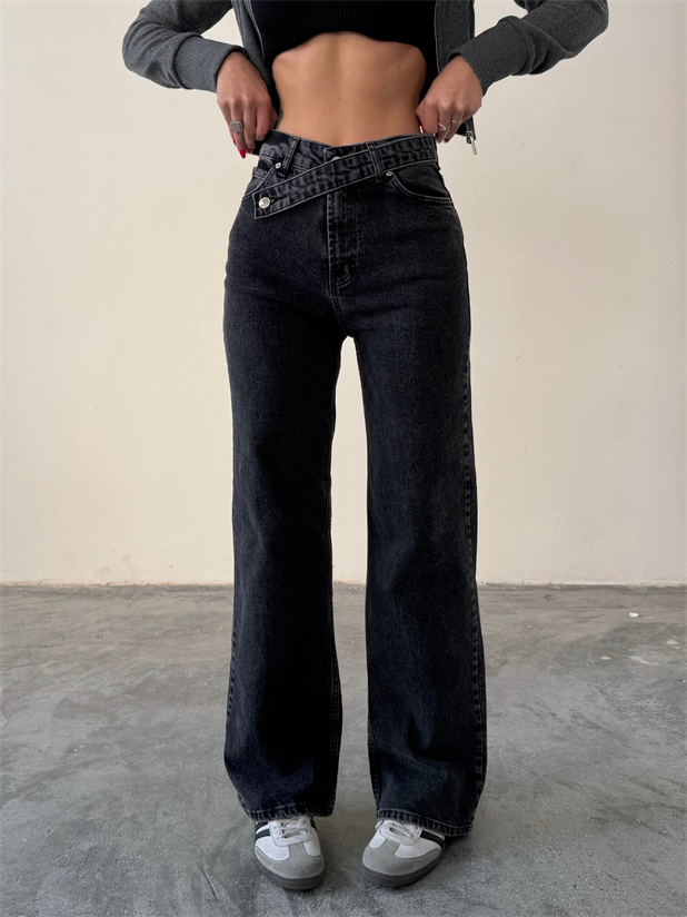 Kuşak Detaylı Jean - Siyah