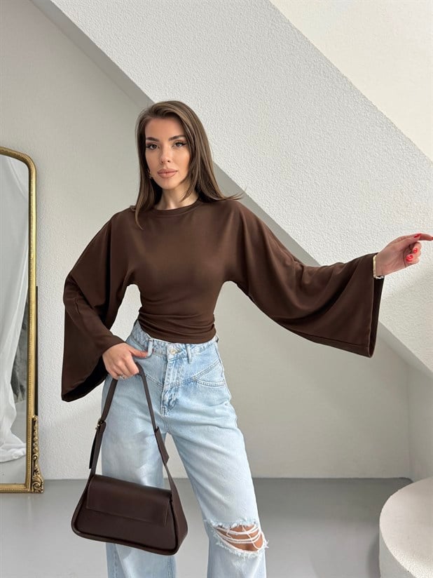 Yarasa Kol Beli Büzgülü Bluz - Kahve