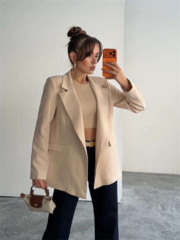 Astar Detaylı Kulplu Ceket  - Bej