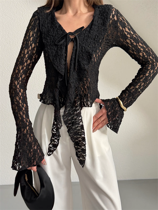 İspanyol Kol Bağcıklı Dantel Bluz - Siyah