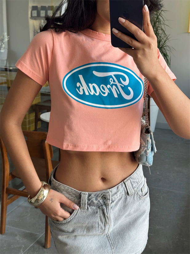 Freak Baskılı Crop Basic - Pembe