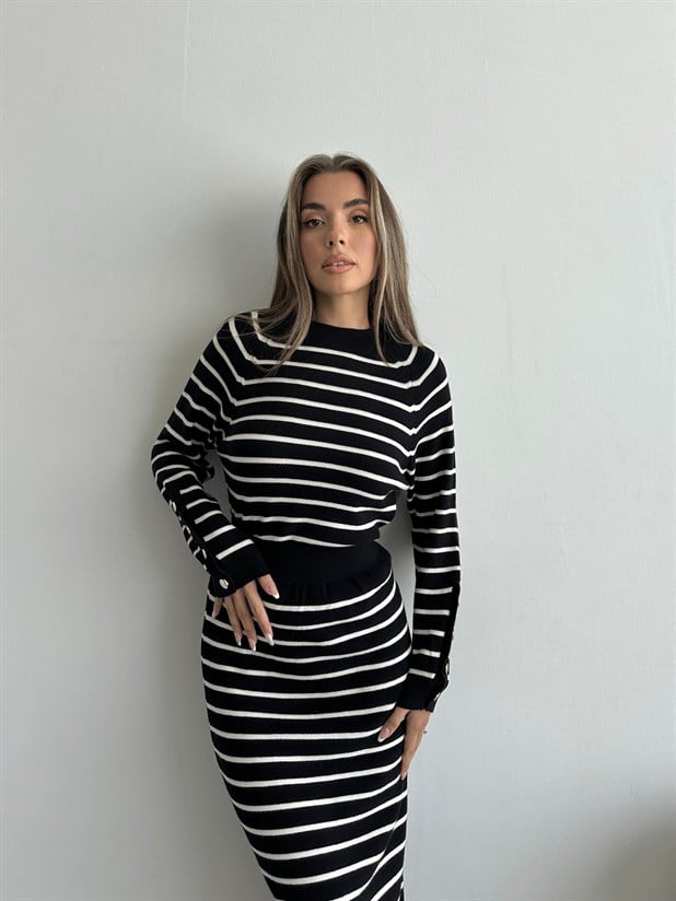 Çizgili Etekli Triko Takım - Siyah