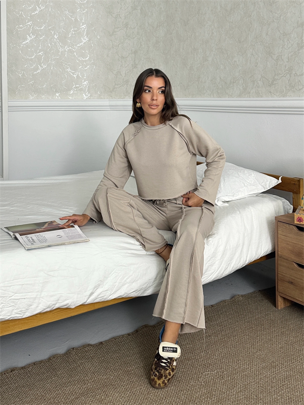 Uzun Kol Ters Dikiş Takım - Bej