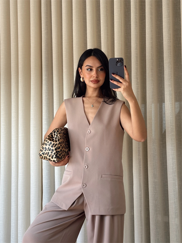 Taila Dört Düğme Yelek Vizon - Vizon