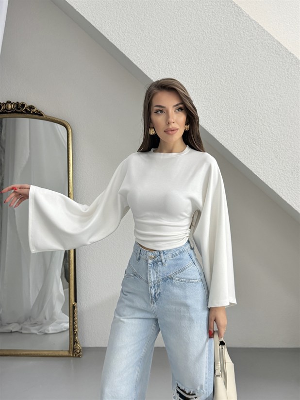 Yarasa Kol Beli Büzgülü Bluz - Ekru