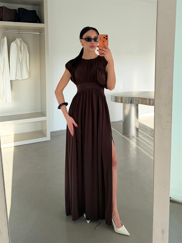 Dökümlü Sıfır Kol Elbise - Kahve