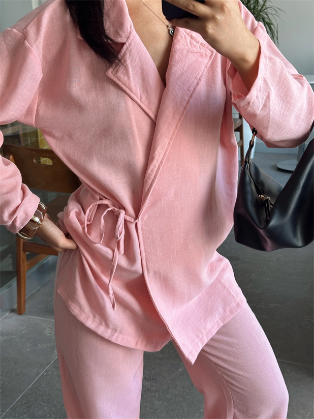 Kruvaze Yaka Bel Bağlamalı Keten Takım - Pembe