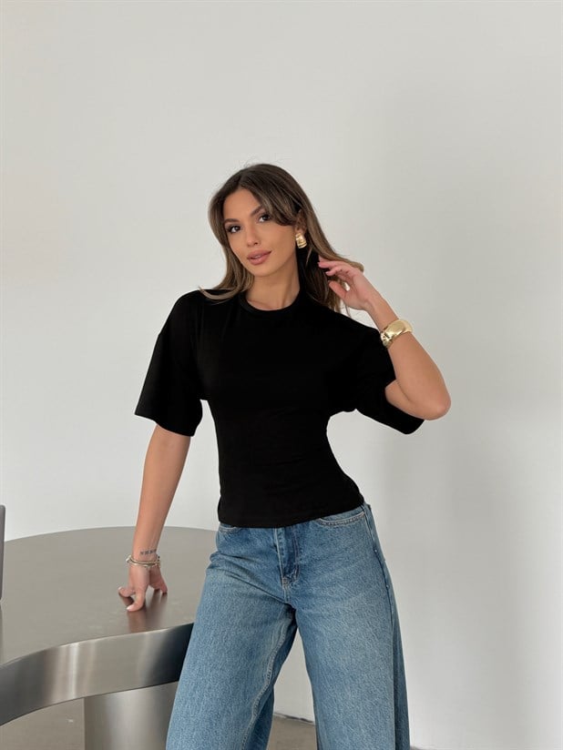 Bisiklet Yaka Biyeli Modal Bluz - Siyah