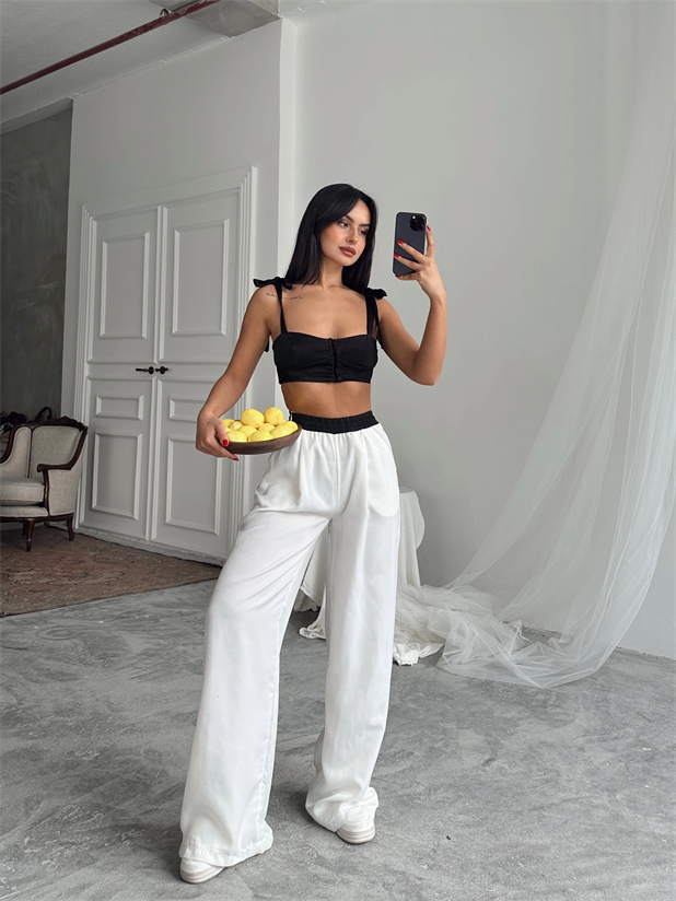 Kemer Detaylı Palazzo Pantolon - Beyaz