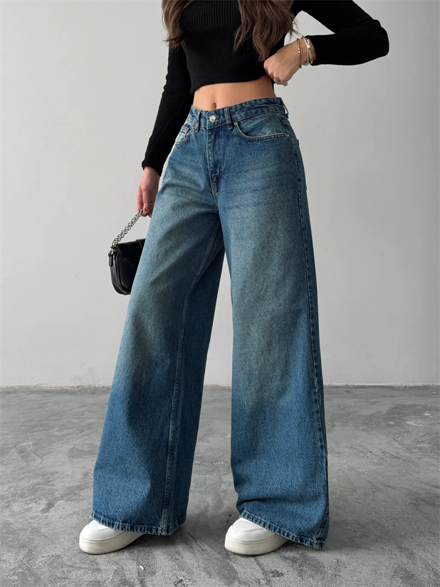 Bol Paça Yıkamalı Jean Pantolon - Mavi