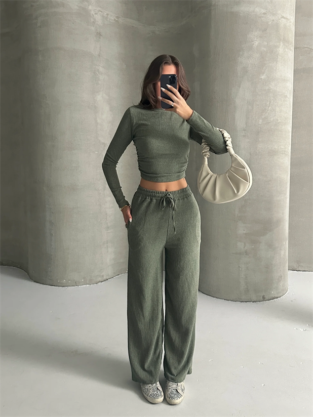 Yan Büzgü Bluz Pantolon Takım  - Haki