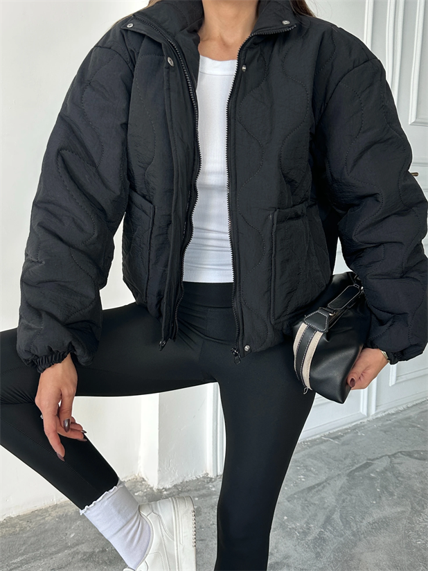 Cepli Kapitone Mont - Siyah