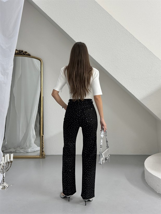 Taş Detaylı Jean - Siyah