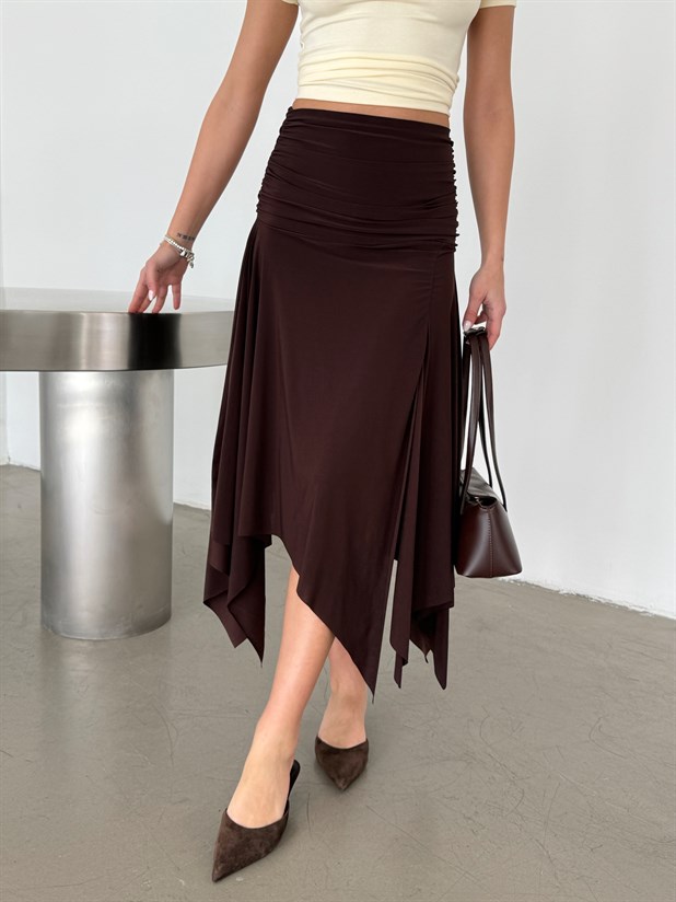 Yırtmaçlı Yüksek Bel Asimetrik Etek - Kahve