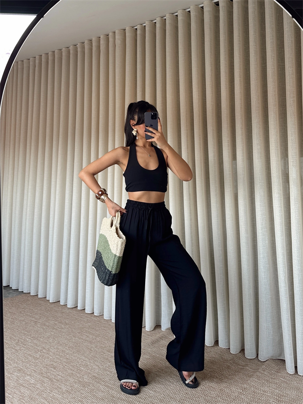 Astarlı Bol Paça Pantolon - Siyah