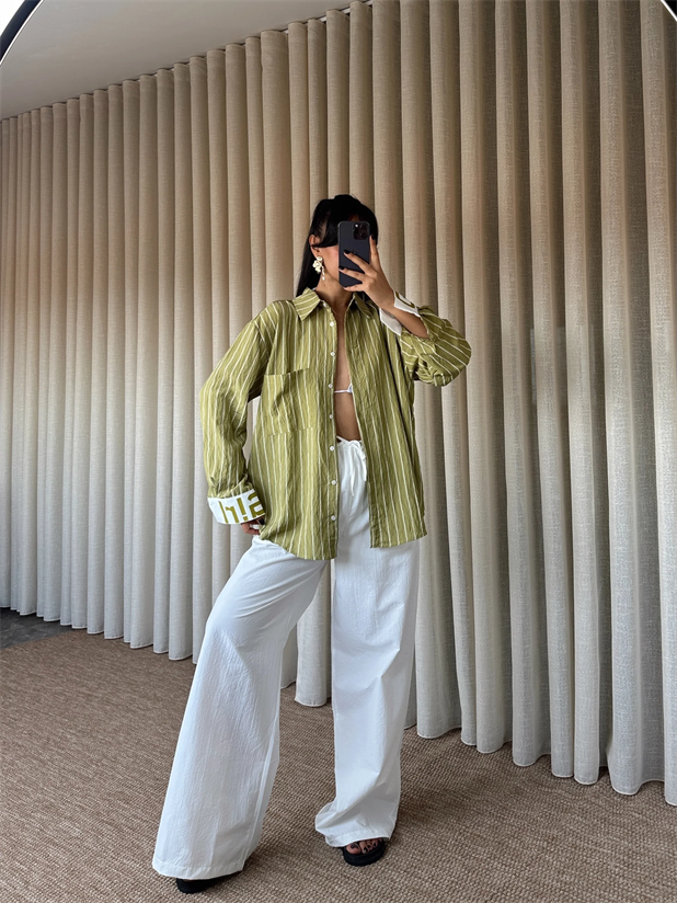 Çizgili Gömlekli Takım - Yağ Yeşili