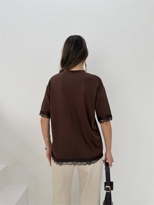 Dantel Detay Basic Tshirt - Kahve