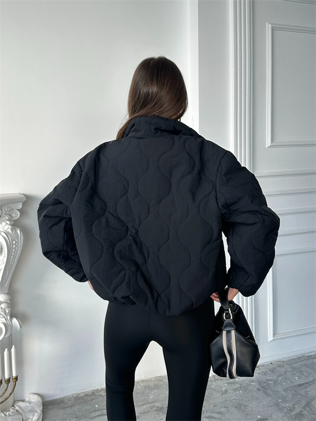 Cepli Kapitone Mont - Siyah