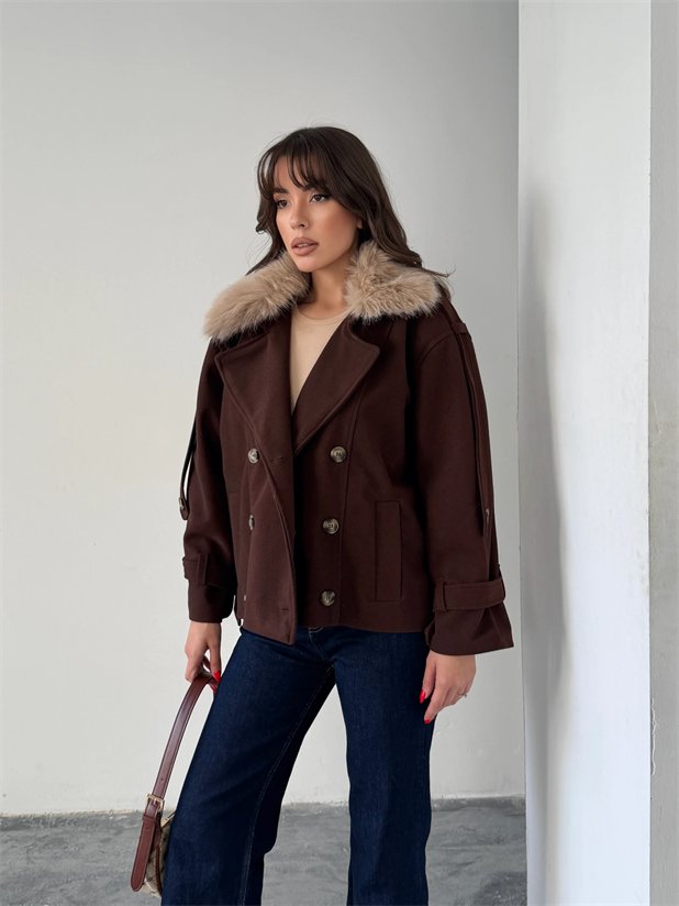 Apolet Detay Kürklü Kaşe Mont  - Kahverengi