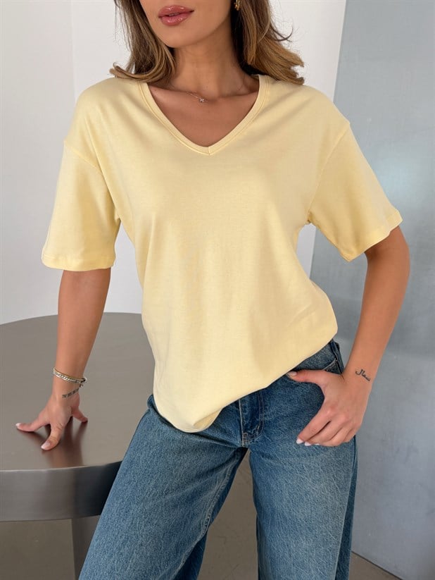 V Yaka Basic T-shirt - Sarı