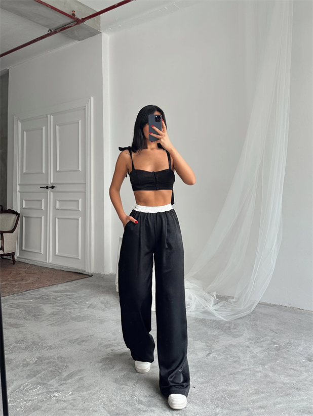 Kemer Detaylı Palazzo Pantolon - Siyah