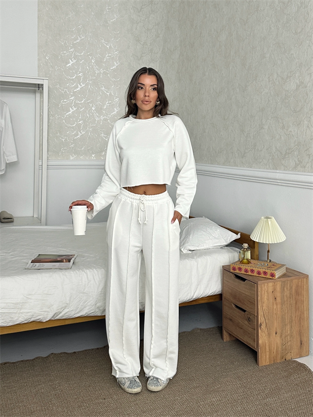 Uzun Kol Ters Dikiş Takım - Beyaz