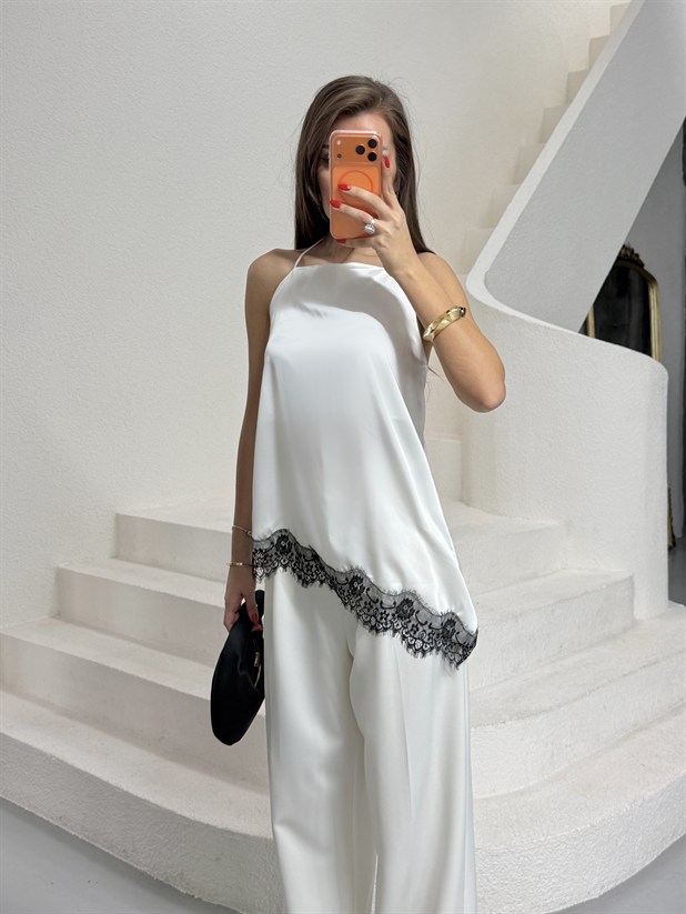 Altı Dantelli Asimetrik Saten Bluz - Beyaz