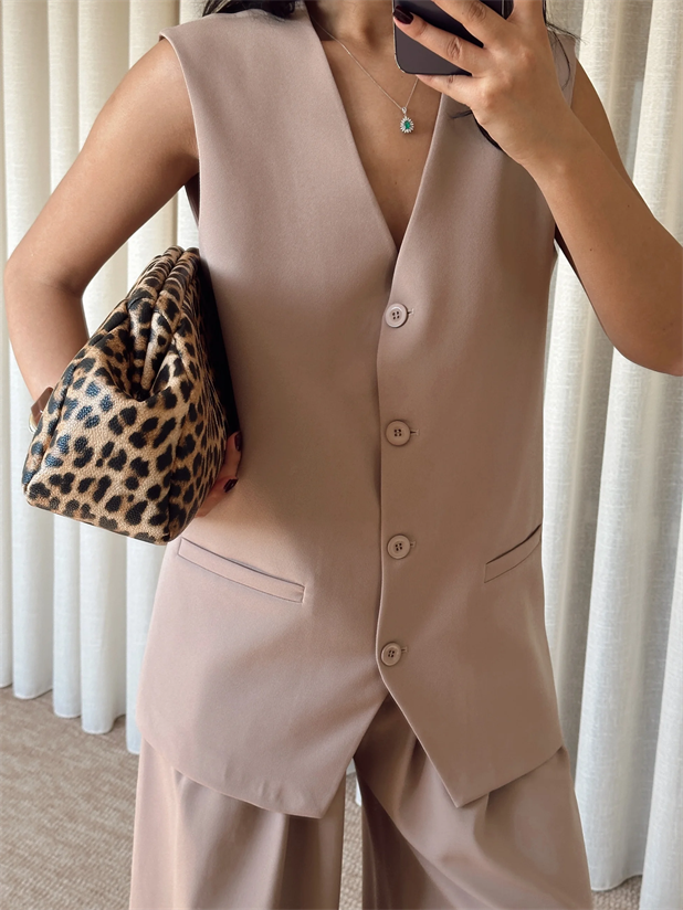 Taila Dört Düğme Yelek Vizon - Vizon