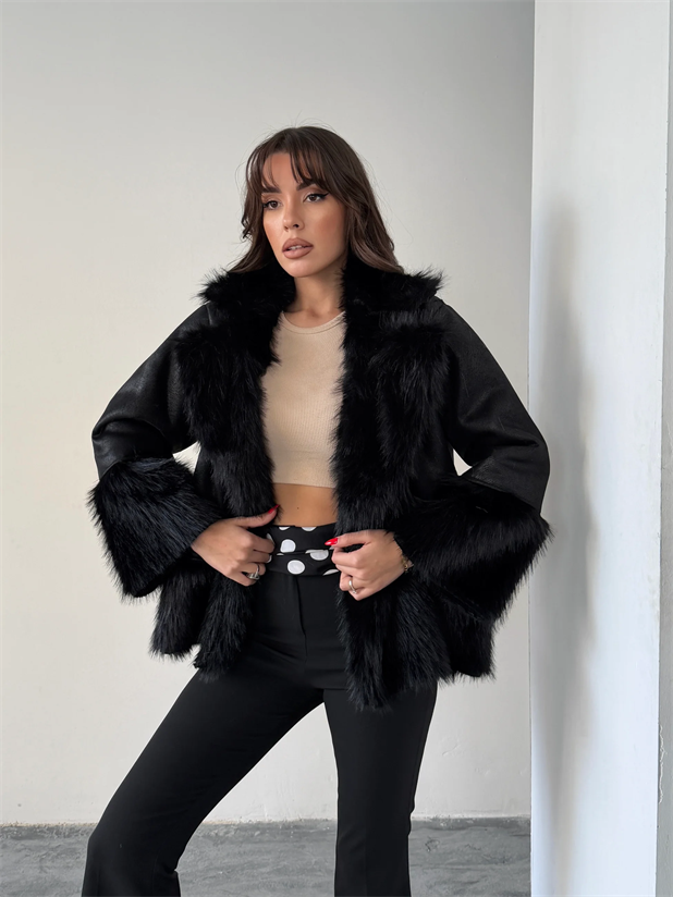 Kürklü Süet Kaban - Siyah