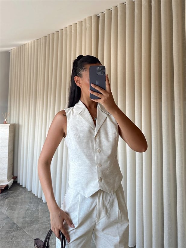 Kırlangıç Yaka Keten Yelek - Krem