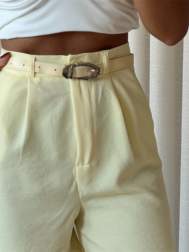 Keten Tek Pile Kemerli Şort - Sarı