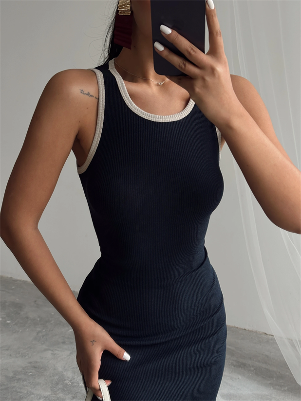 Biyeli Yan Yırtmaç Maxi Elbise - Lacivert