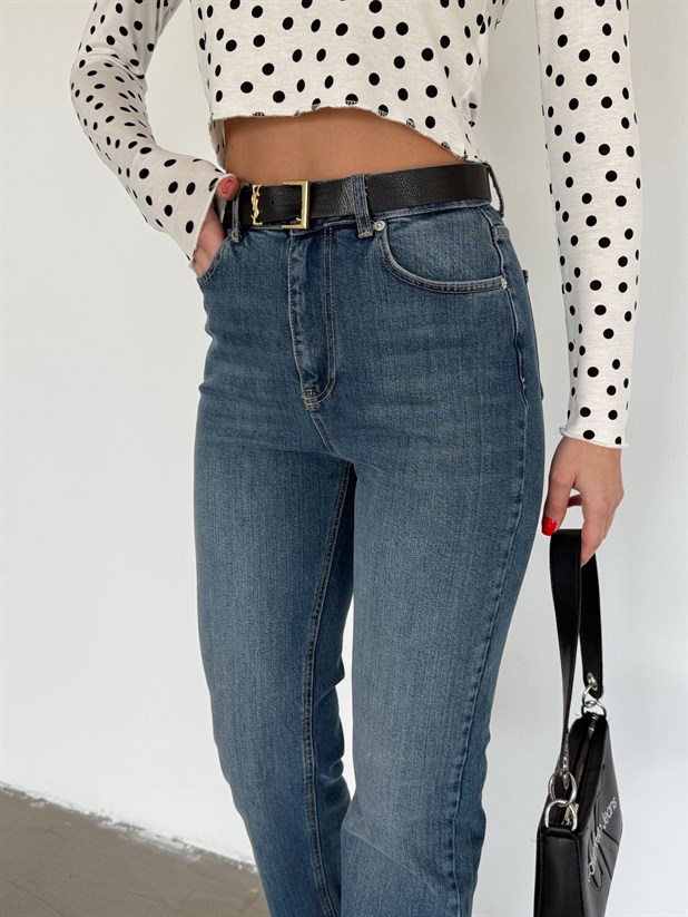 Straight Fit Jean - Mavi