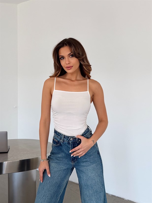 Yan Büzgülü Bodysuit Beyaz - Beyaz