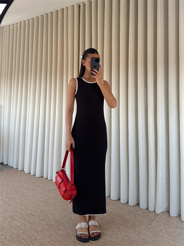 Sıfır Kol Şerit Detay Elbise  - Siyah