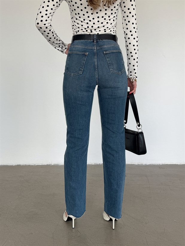 Straight Fit Jean - Mavi