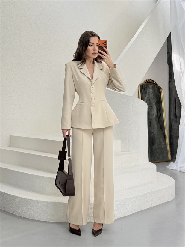 Aksesuar Detaylı Omuz Çantası - Kahve