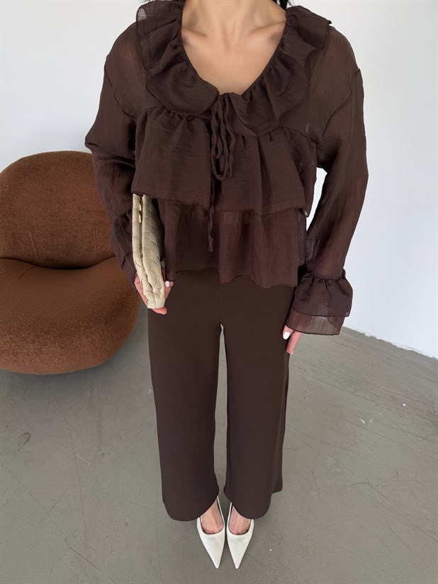 Fırfır Detaylı Bluz - Kahve