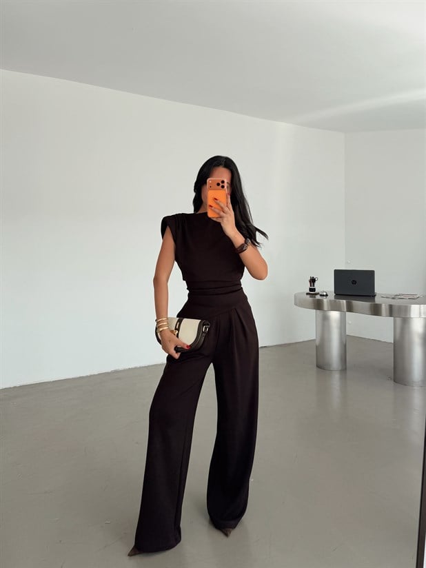 Vatkalı Asimetrik Modal Takım - Kahve