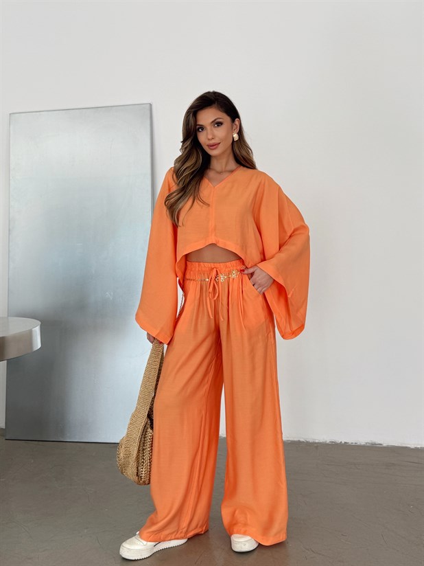 Salaş Keten Takım  - Yavruağzı