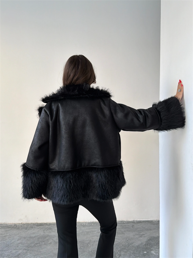 Kürklü Süet Kaban - Siyah