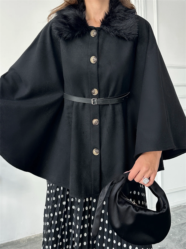 Yakası Kürklü Panço - Siyah