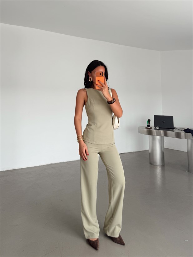 Sırt Detaylı Dabıl Takım - Çağla Yeşili