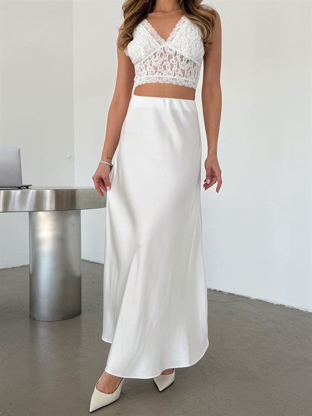 Uzun Krep Saten Etek - Beyaz
