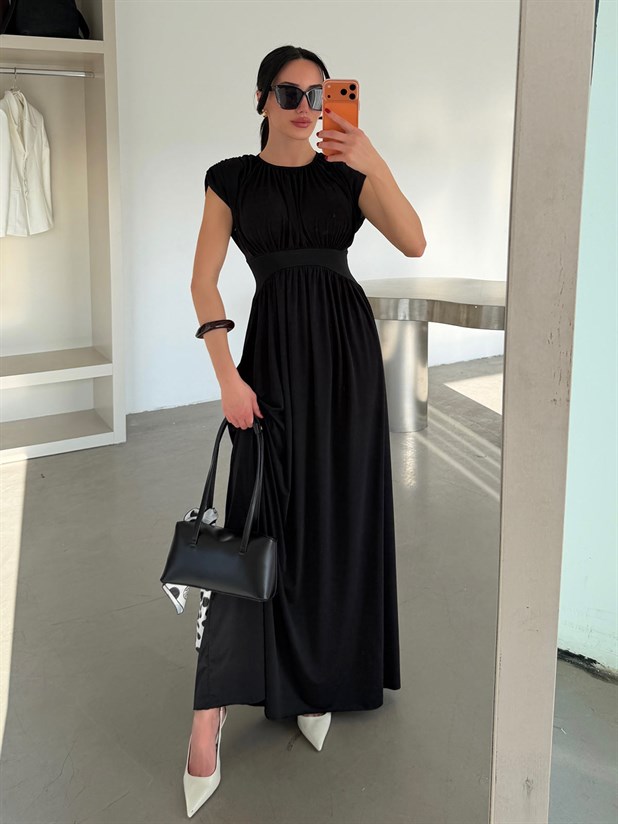 Dökümlü Sıfır Kol Elbise - Siyah