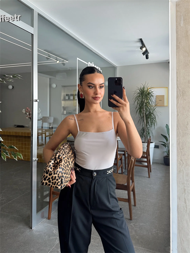 Yan Büzgülü Bodysuit Gri - Gri